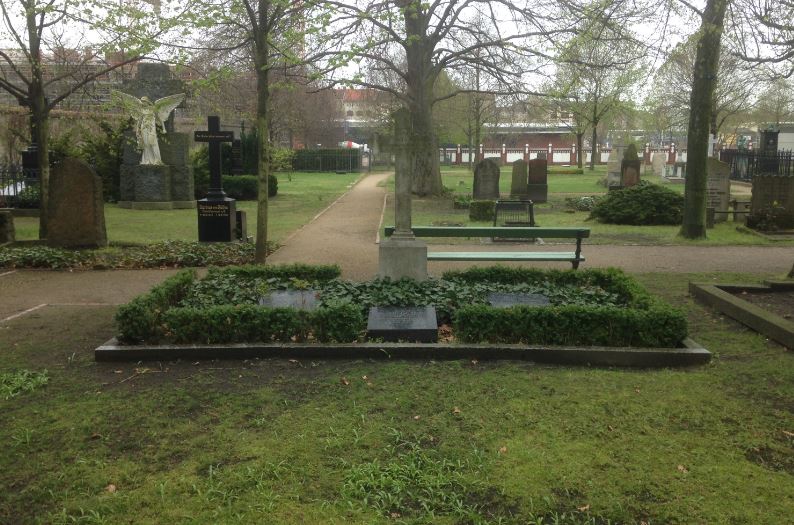 Restitutionsgrabstein Wolf Wilhelm Friedrich Graf von Baudissin, Invalidenfriedhof Berlin, Deutschland