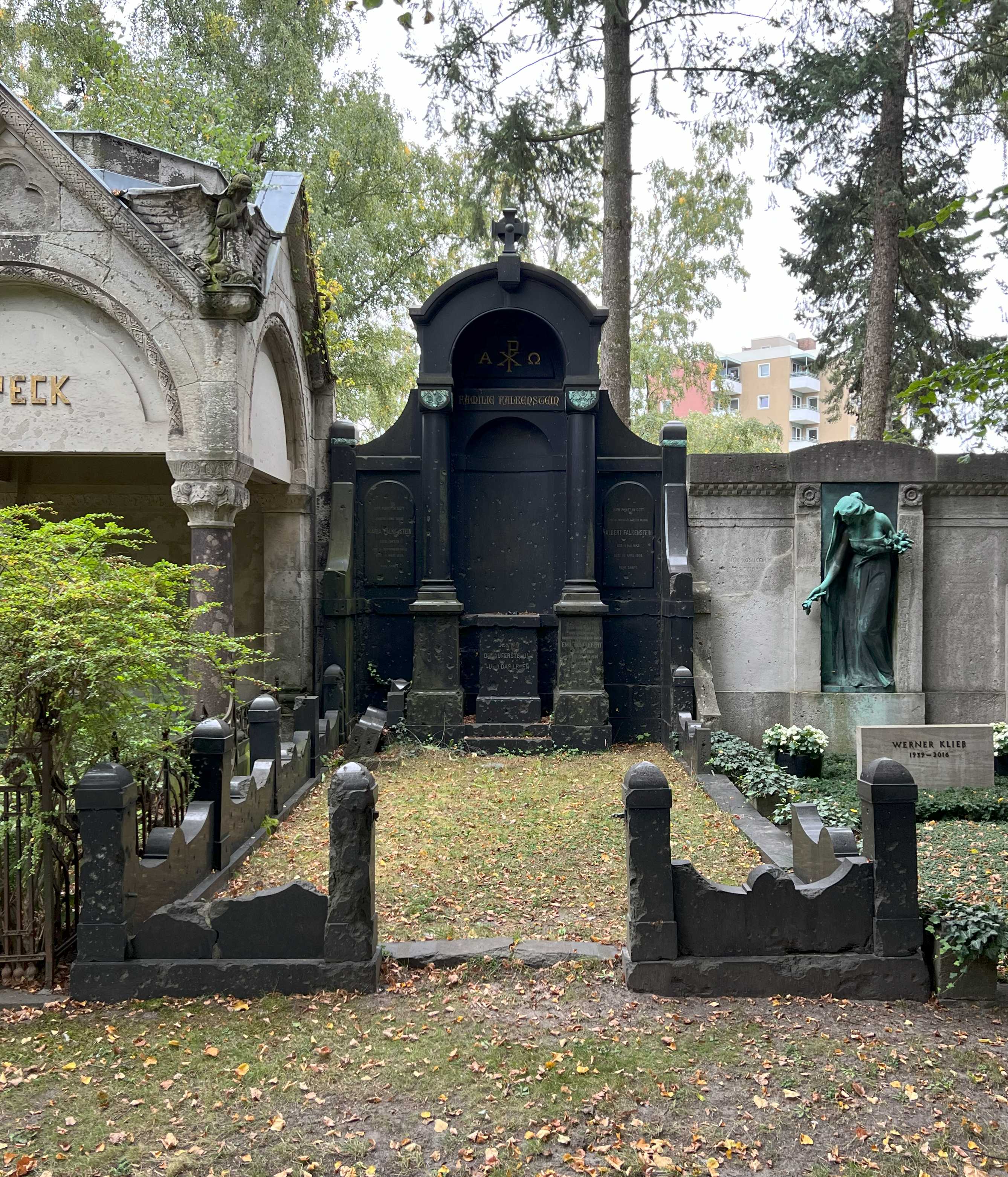 Grabstein Maria Falkenstein, geb. Stein, Friedhof Wilmersdorf, Berlin